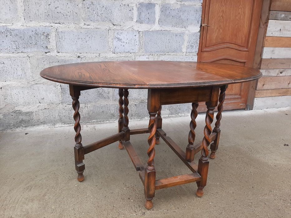 Stylowy stolik składany