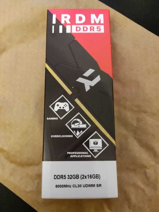 Pamięć RAM GOODRAM DDR5 32GB (2x16GB) 6000MHz CL30 IRDM BLACK V Silver