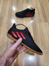 Футзалки Adidas Predator