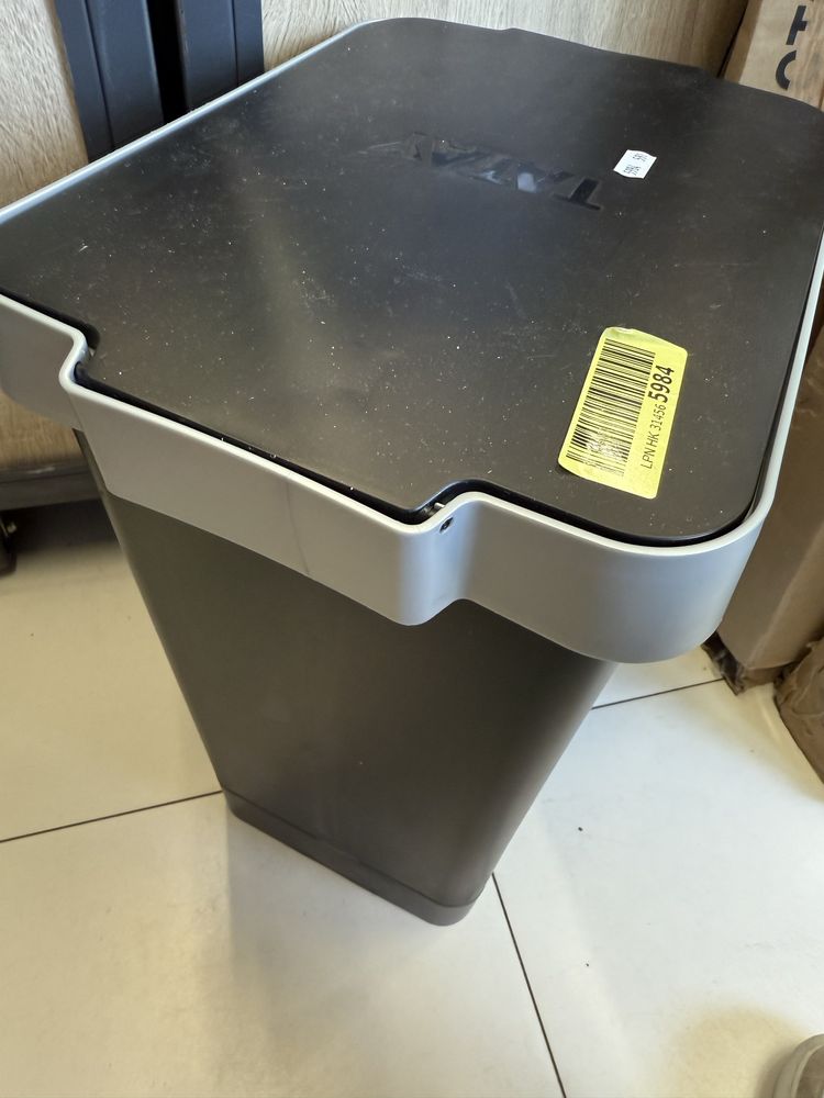 Kosz na śmieci Tatay Smart 25L – czarny