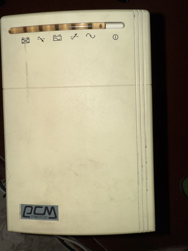Джерело безперебійного живлення Powercom KIN-1500AP