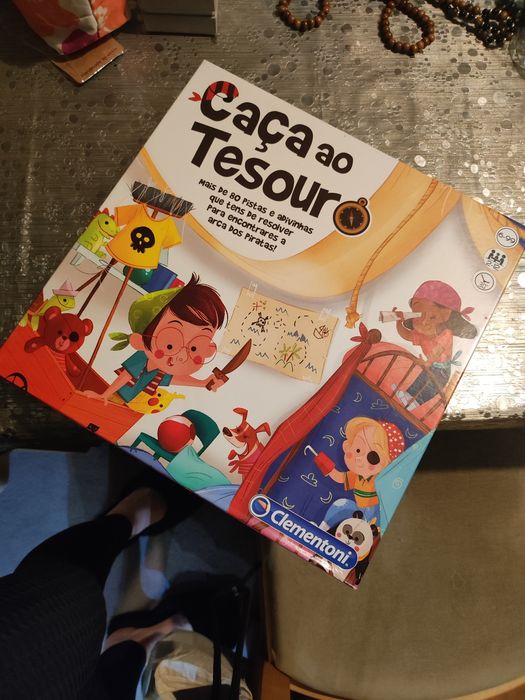 Jogo Caca ao Tesouro  da Clementoni