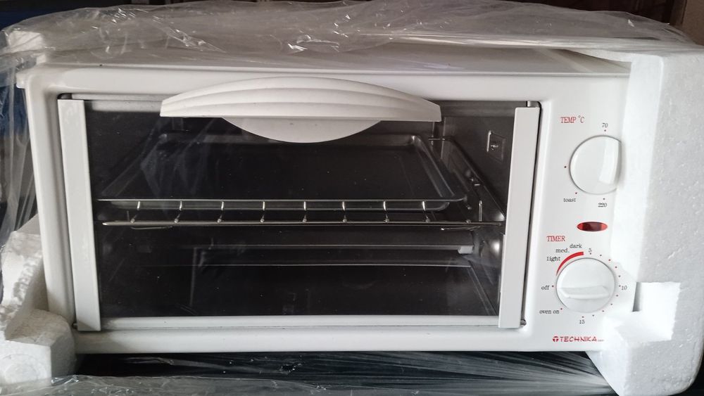 Продам мікрохвильову піч нову