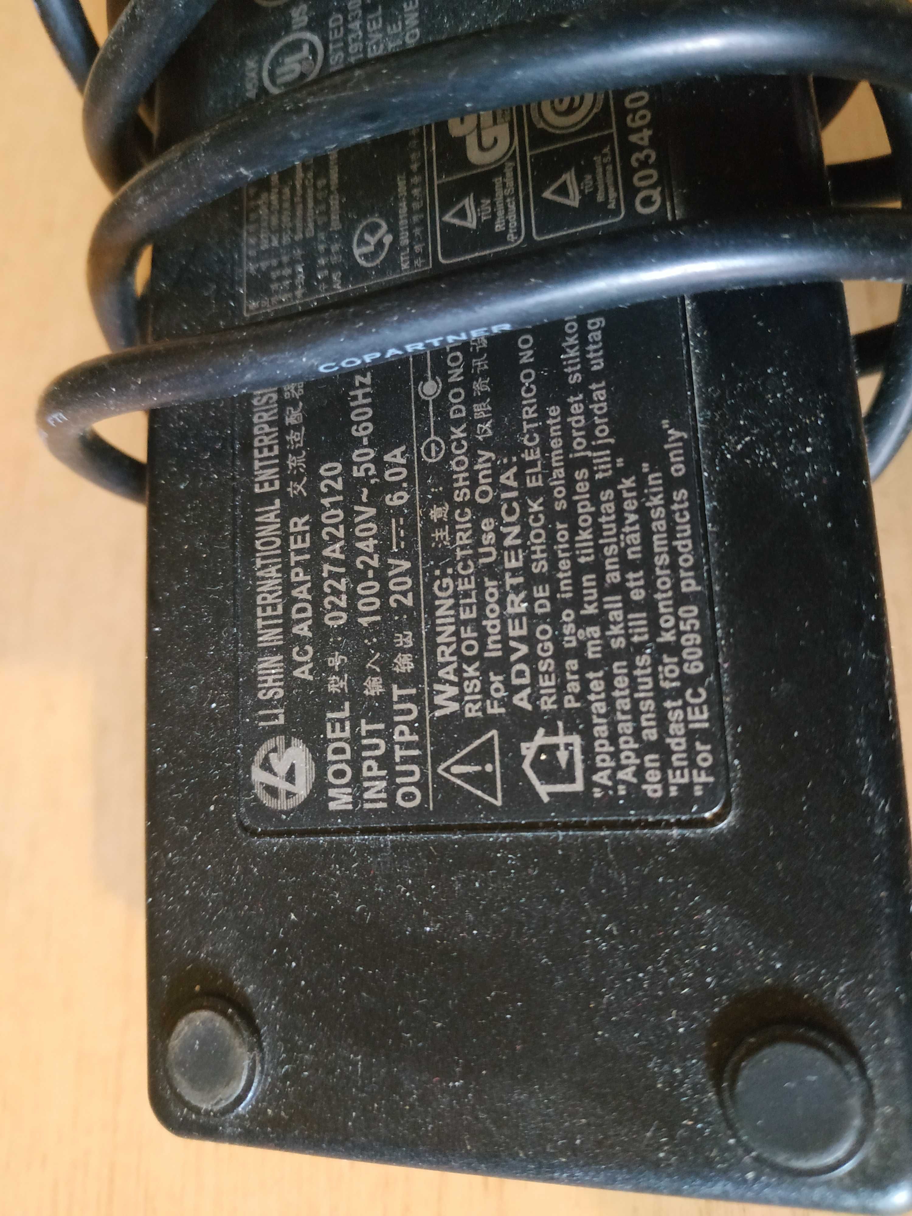 Li Shin 0227A20120 блок живлення 20V 6A, 5.5/2.5mm