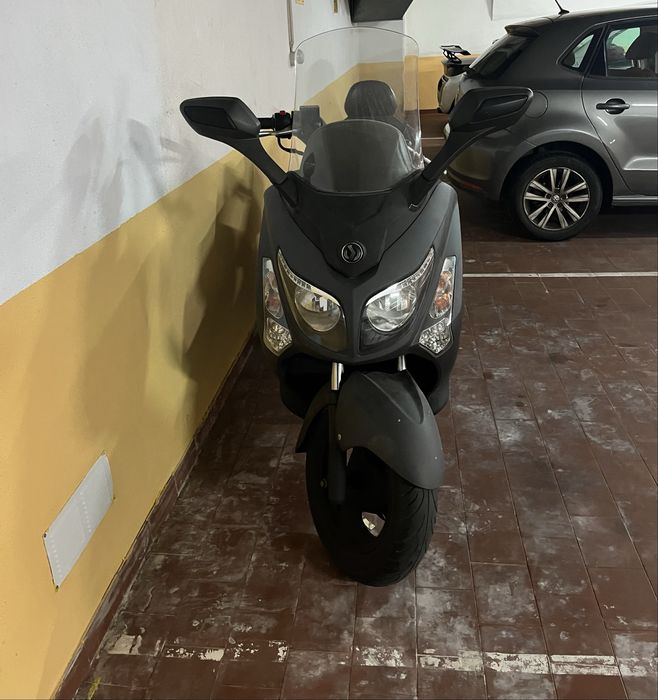 Scooter Sym Gts 125