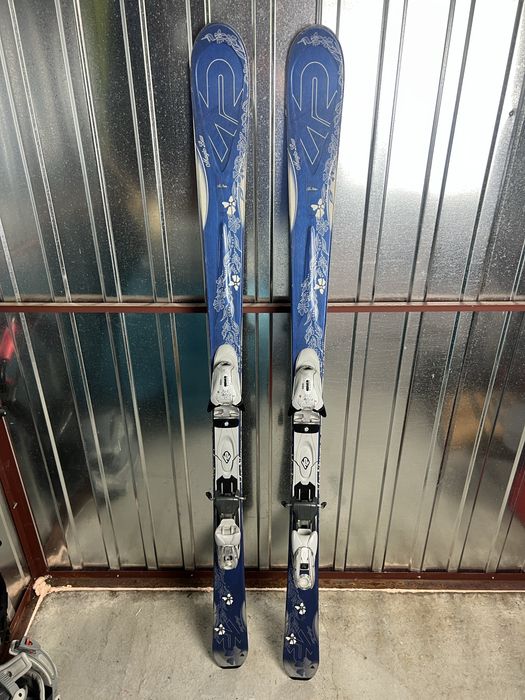 Damskie narty K2 Magic Luv, taliowane.