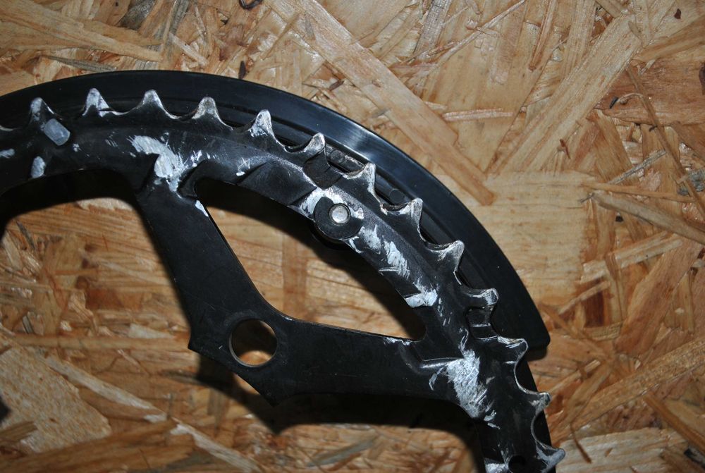 Trekingowa zebatka Shimano XT sgx U-48S plus osłonka rower