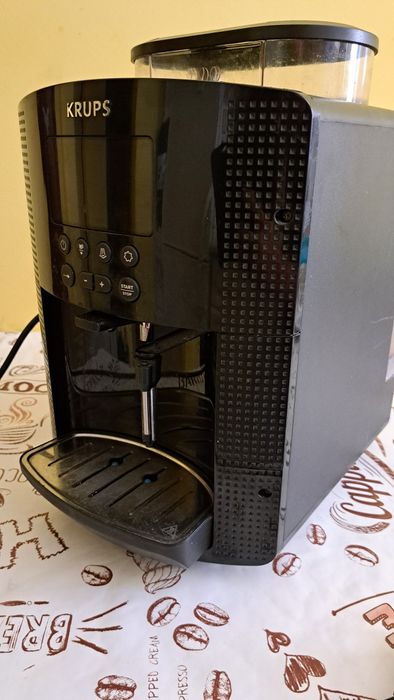 Кавомашина Krups.