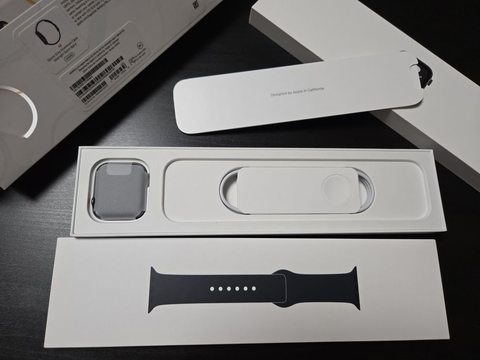Apple Watch SE 2 44mm Midnight Aluminium GPS+LTE Нові