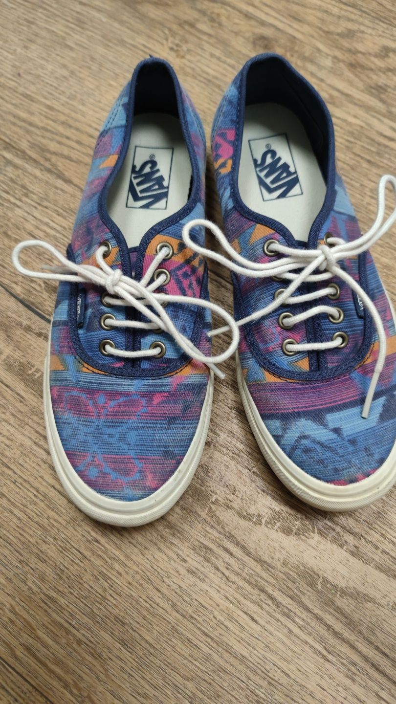 Кеди Vans 38/39  на стопу 25/25,5 см