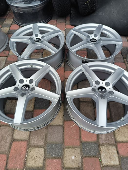 Felgi aluminiowe 18 KIA Cee'd Pro Sportage II Venga  Carnival 5x114.3