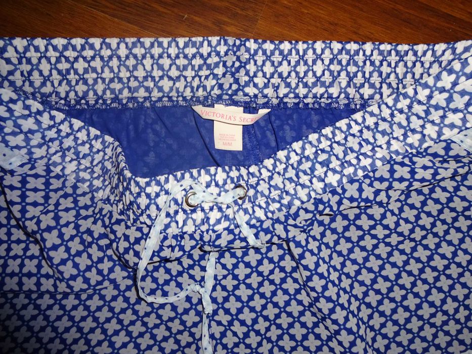 VICTORIA'S  SECRET oryginalne krótkie spodenki szorty M