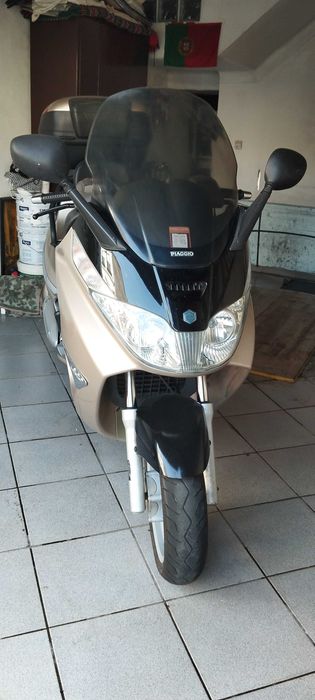 Scooter Piaggio X8 excelente