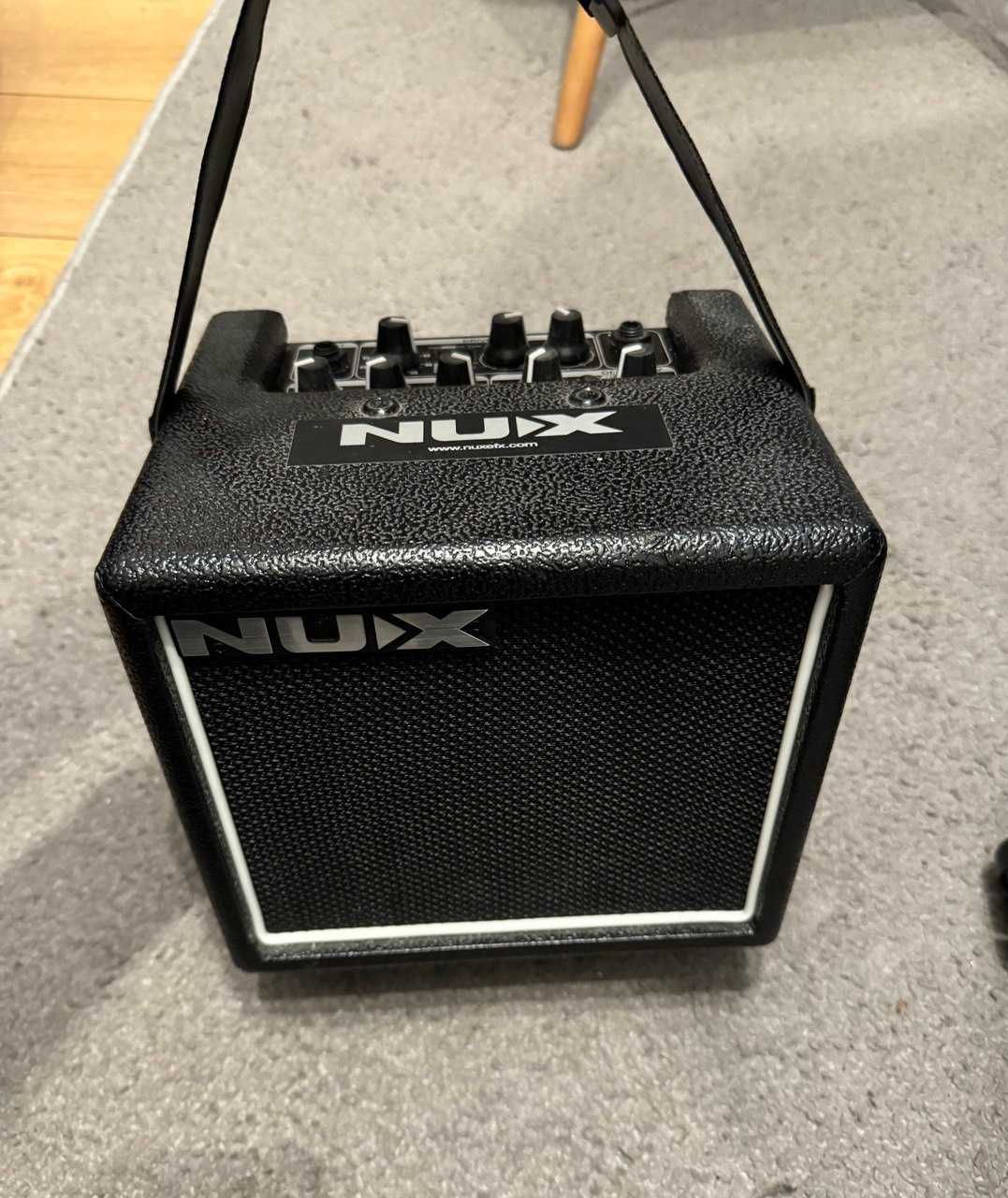 NUX Mighty 8SE - wzmacniacz gitarowy kombo z efektami