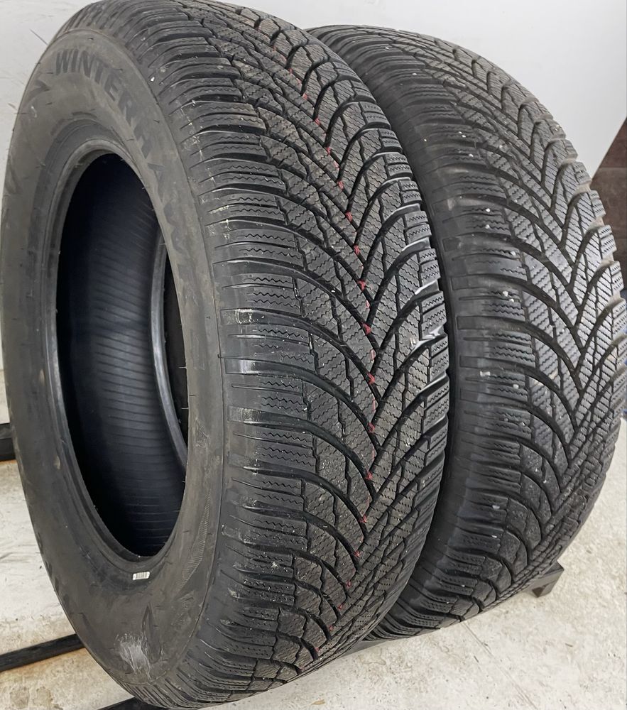 215/65R16 98H Firestone Winterhawk 4