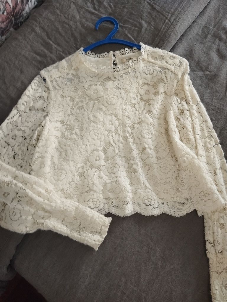 Blusa em renda Fracomina tamanho S