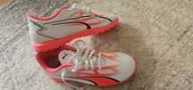 Buty chłopięce do gry w piłkę nożną r. 38,5, Puma