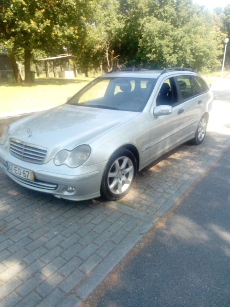 Mercedes c 220 150cv ano 2004