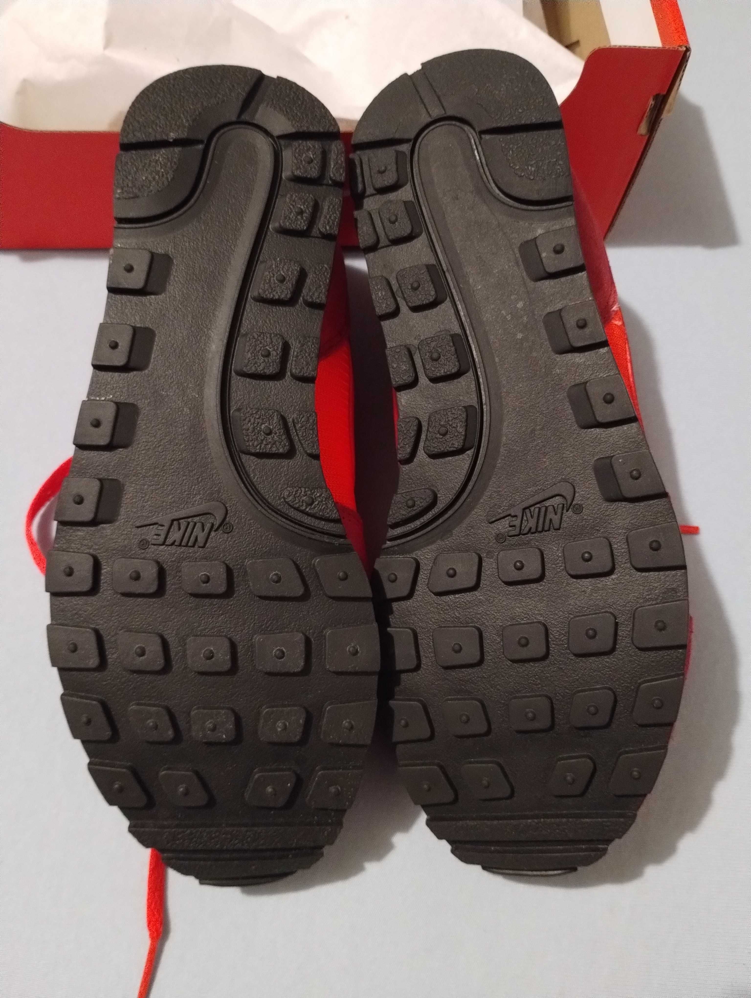 Nike MD Runner 2 Buty sportowe sneakersy 39