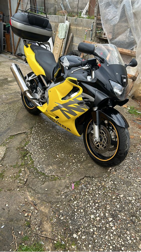 CBR600 F4 de 1999