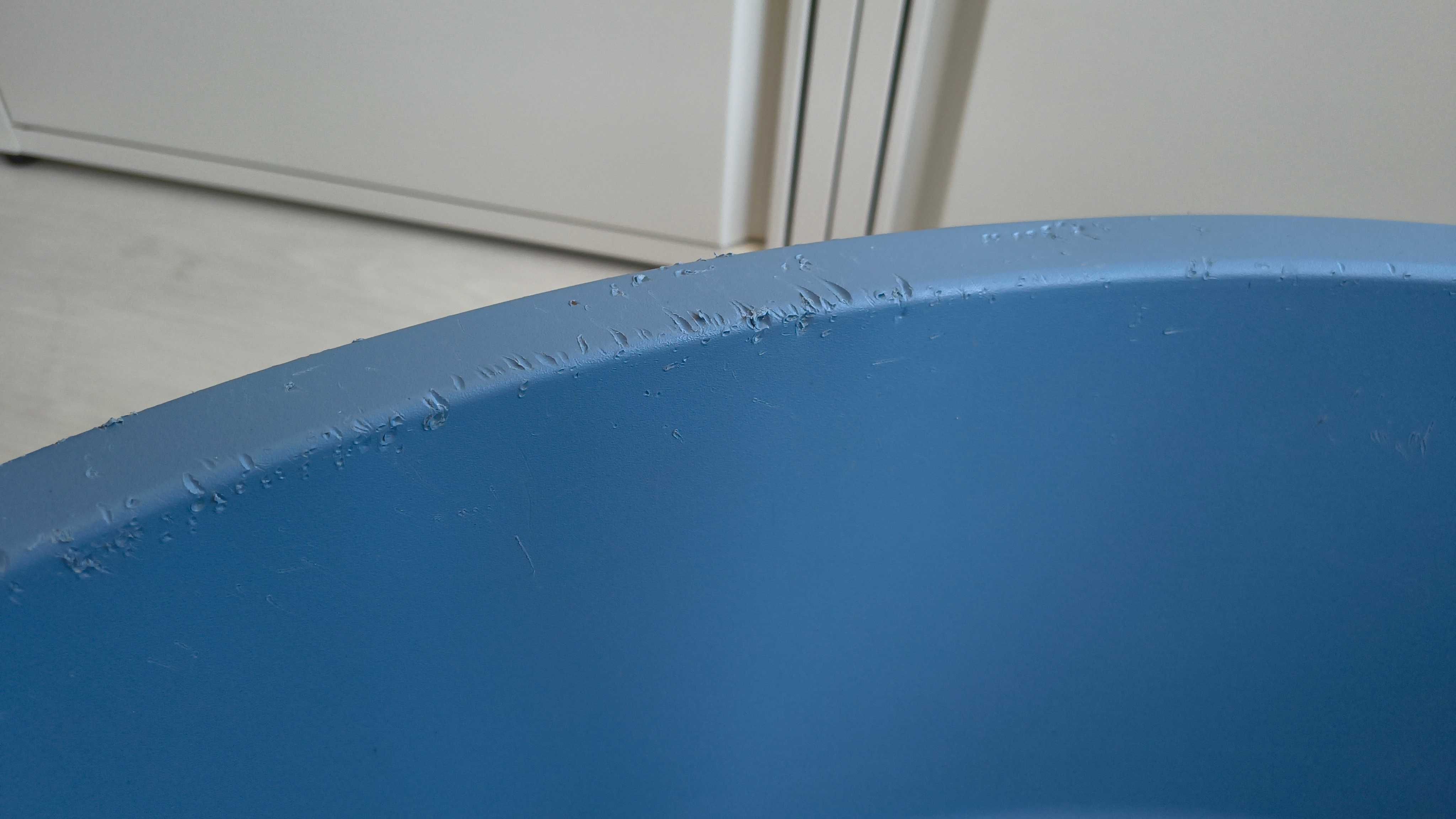 Cama de plástico para cão