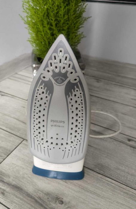 Żelazko parowe Philips Azur Model GC4410/02