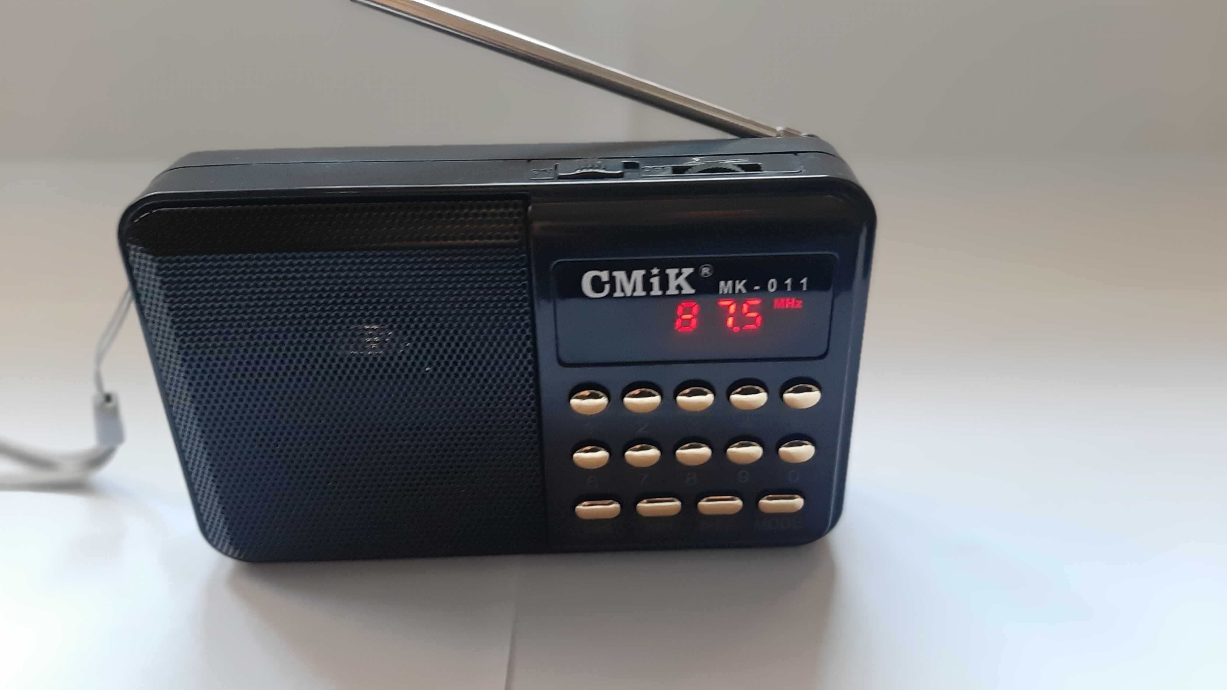 Radio małe FM przenośne turystyczne kieszonkowe akumulator Nokia USB