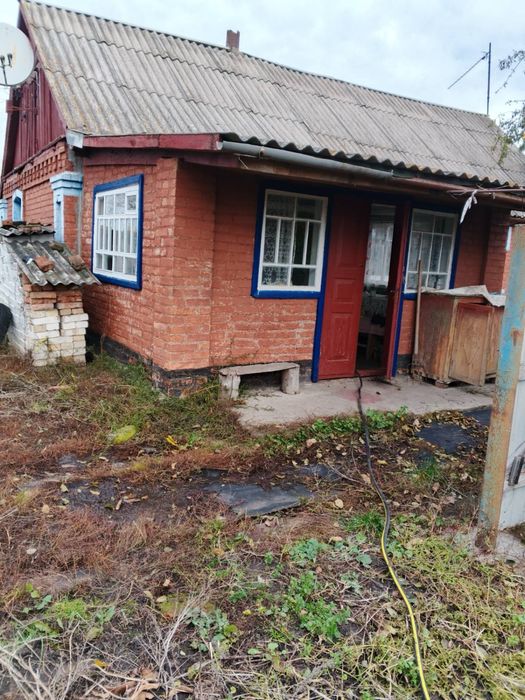 Продається будинок с .Гурівці!