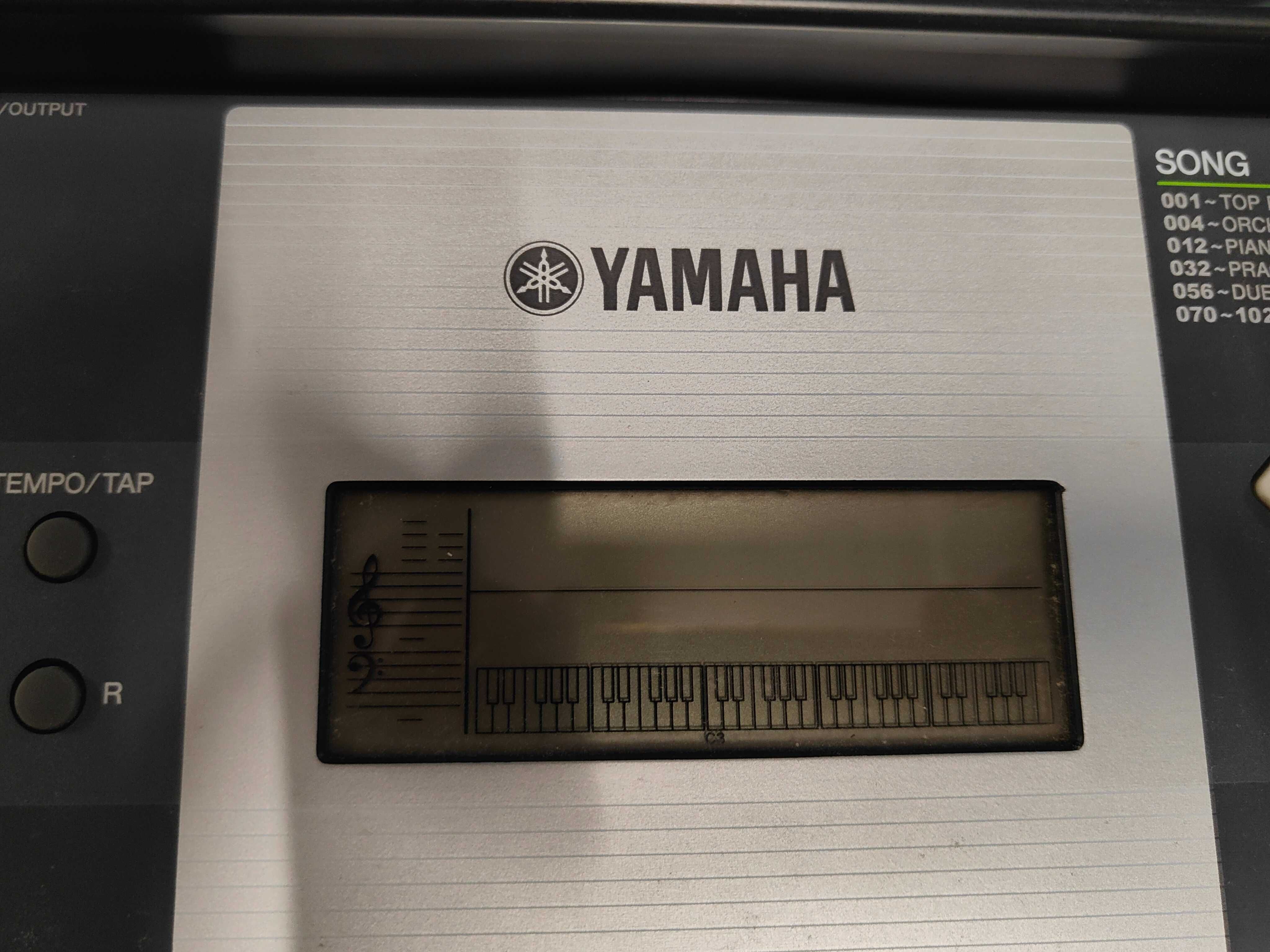Orgão YAMAHA YPT 230 + Tripé - como novos