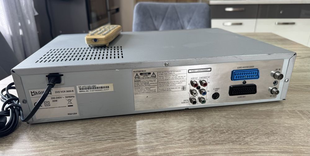 MAGNUM DVD VCR 3600 #Nagrywarka DVD VHS # 6 HD #Hi-Fi Stereo #Pilot