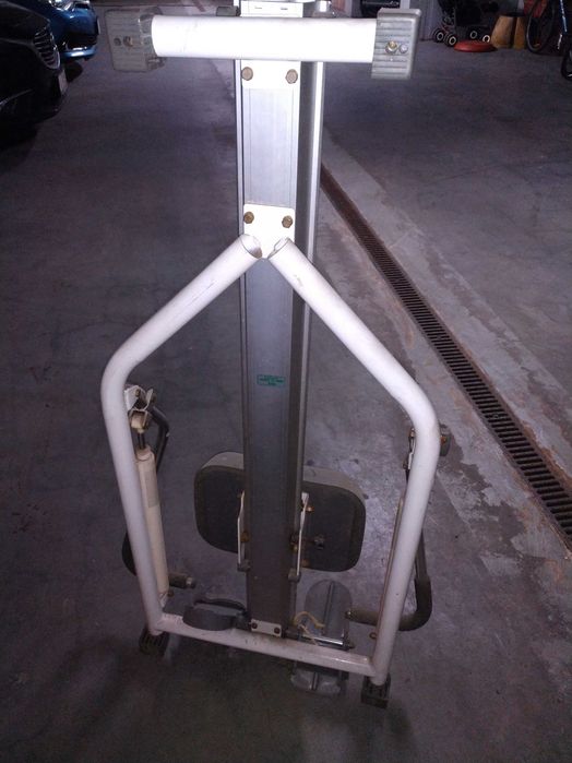 Wioślarz, Ergometr wioślarski TUNTURI