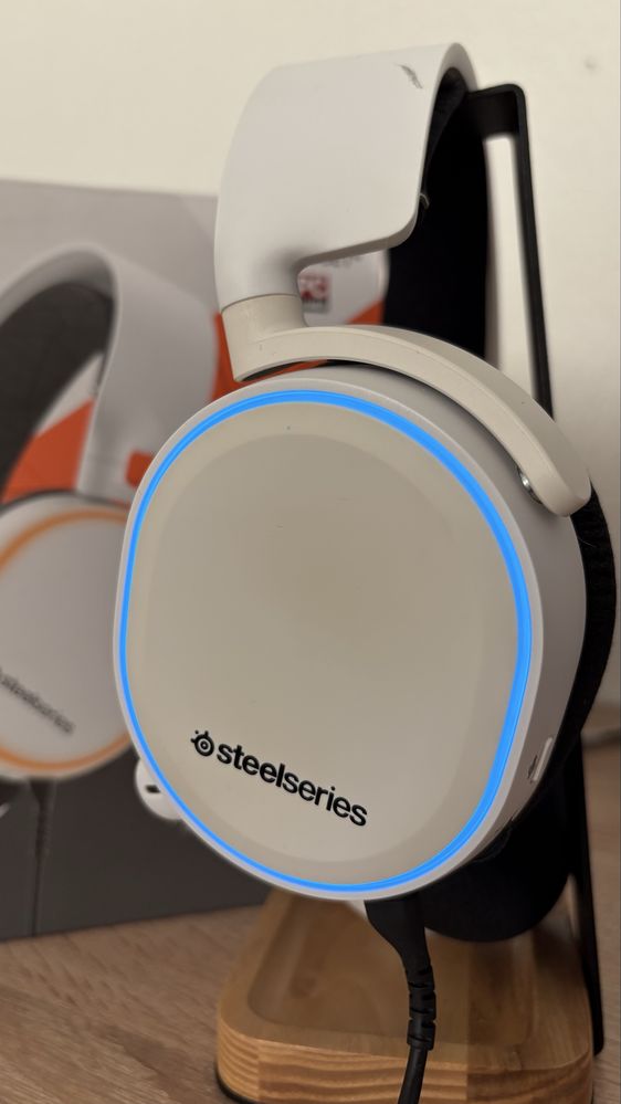 Навушники SteelSeries Arctis 5 2019 Edition White