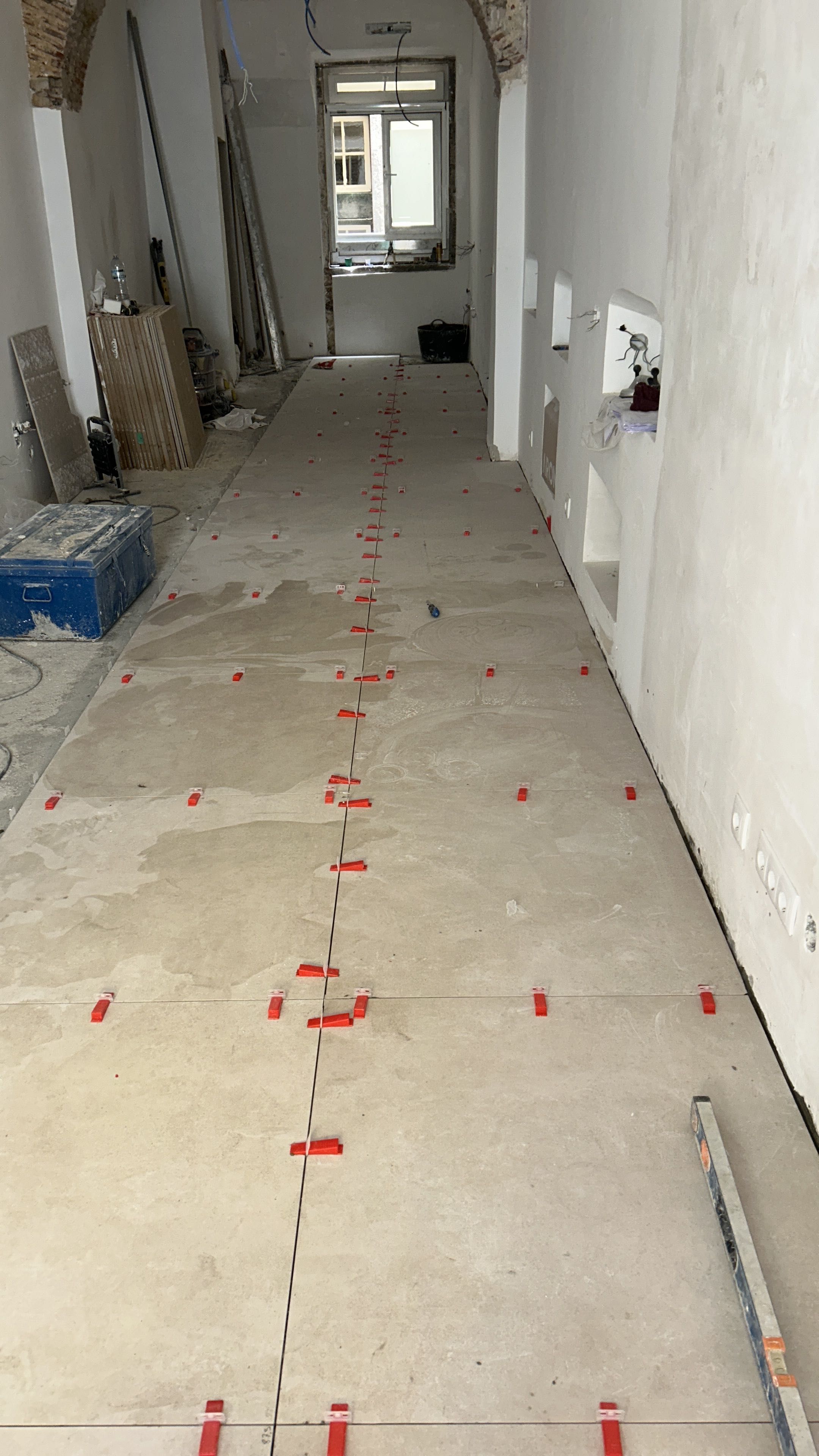 Serviços de Remodelação e Acabamentos