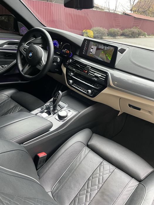 Бмв 550 2018г. Очень ухоженна