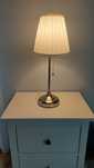 Lampka nocna na biurko elegancka ikea jysk