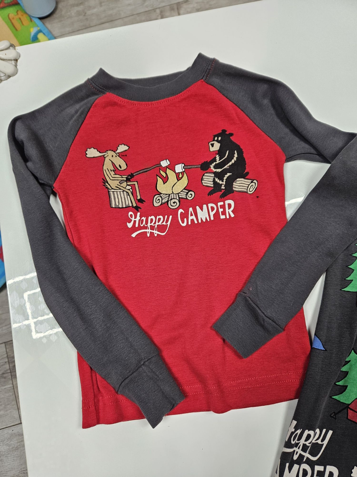 Piżamka świąteczna Happy Camper dla chłopca LazyOne