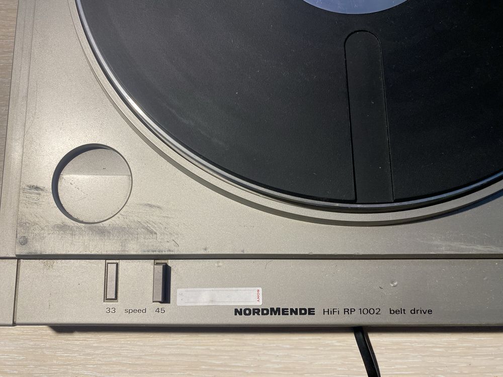 Програвач вінілів Nordmende RP 1002/984.180H