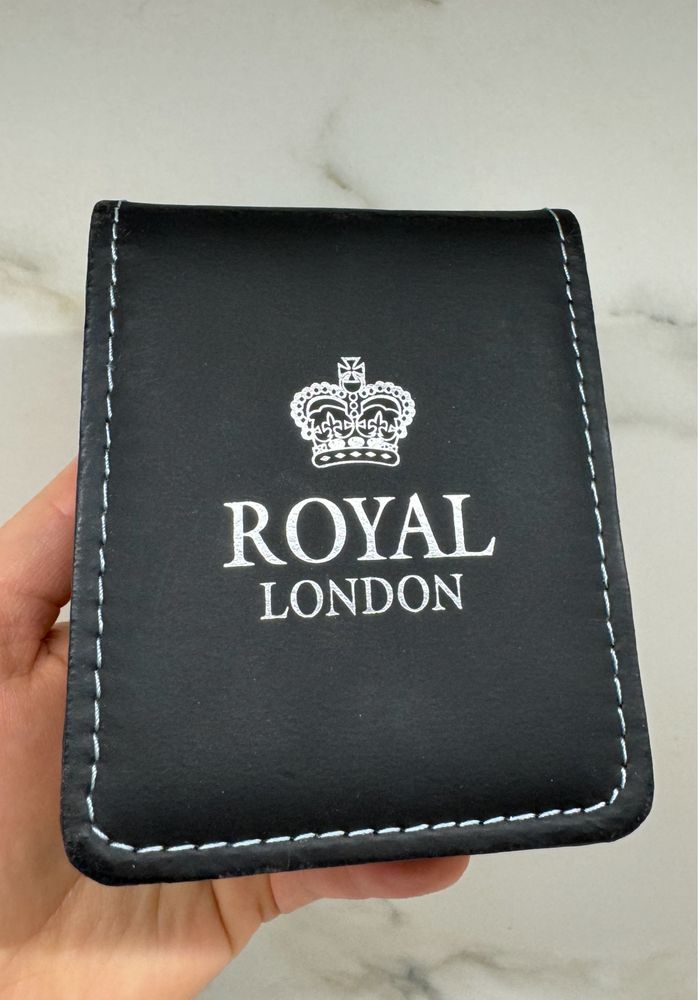 Новые женские наручные классические часы Royal London