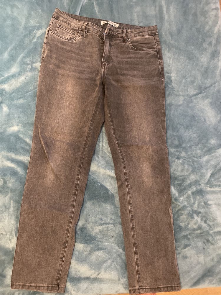 Jeans 38 szare, nowe, Display