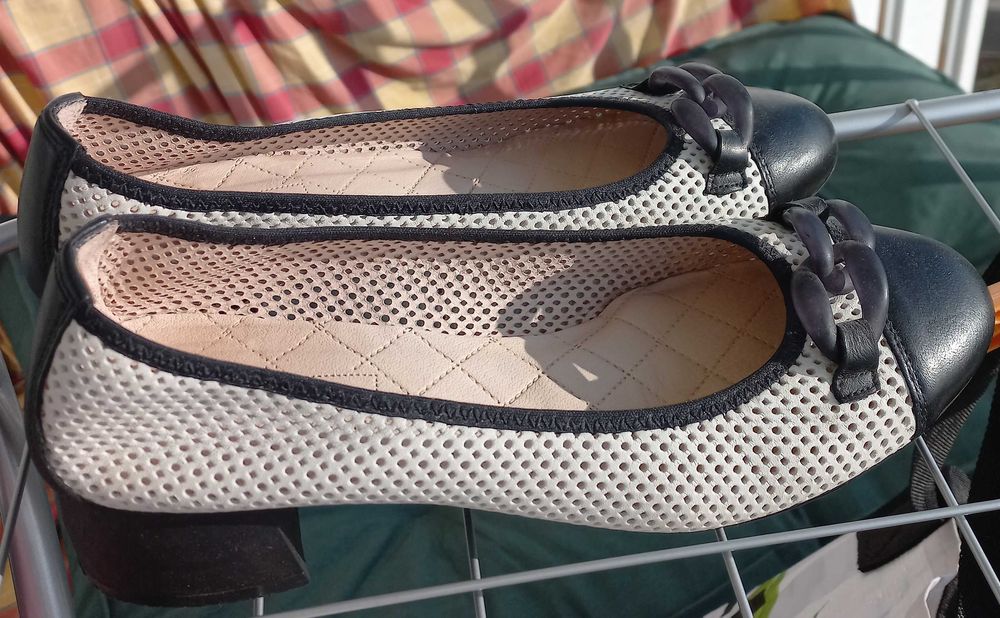 Sapatos Hispanitas novos - usados 1 vez - tamanho 40