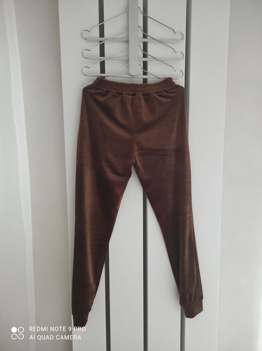 dres welurowy komplet / rozm. s-m / karmel brązowy