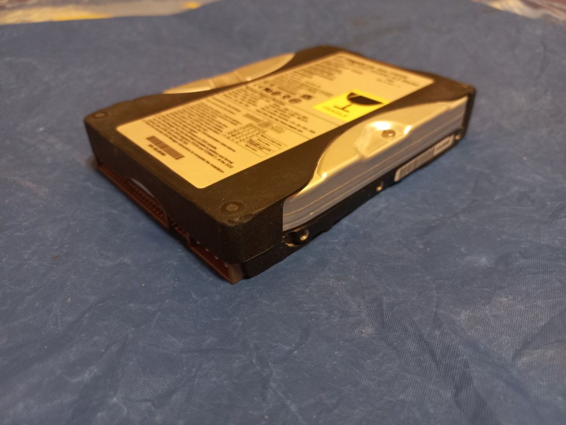 Винчестер жесткий диск HDD 4Gb накопитель