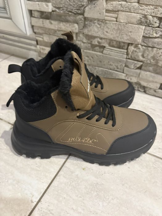 Кросівки теплі чоловічі