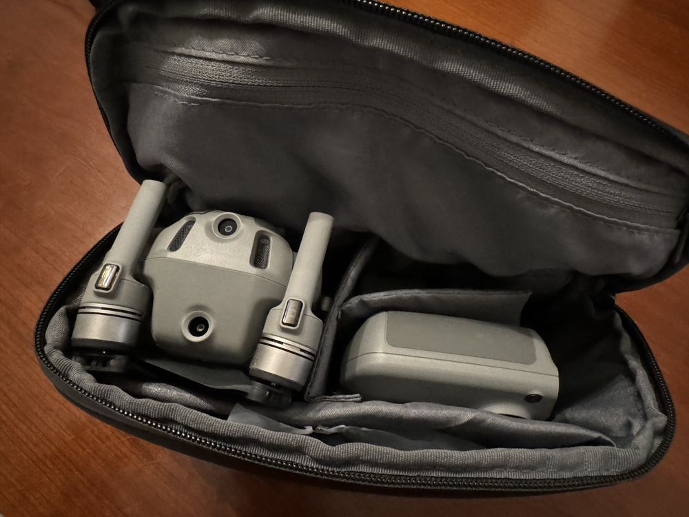 Drone DJI MAVIC AIR 2 Fly More Combo, como novo