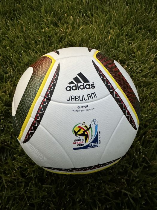 Мяч Adidas Jabulani 2010