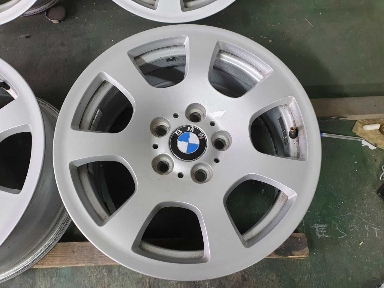Felgi aluminiowe BMW R16 5x120 7JX16H2 IS 20 centr 72,6mm