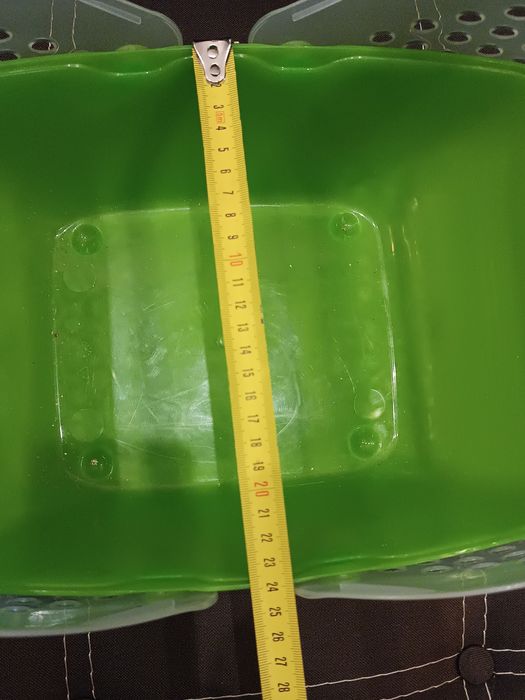 Переноска для маленьких животных.