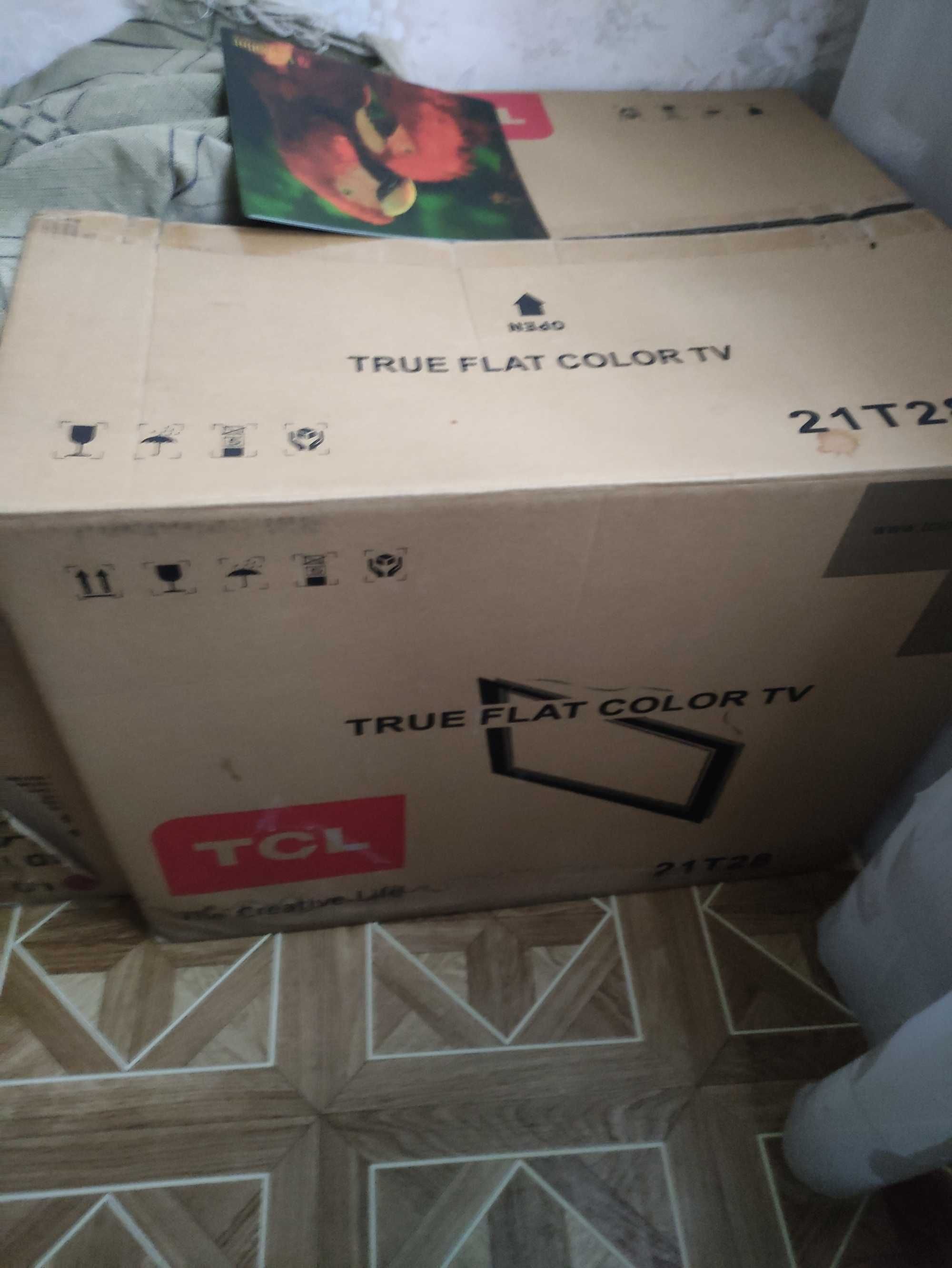 Продам срочно телевизор TCL 21t28