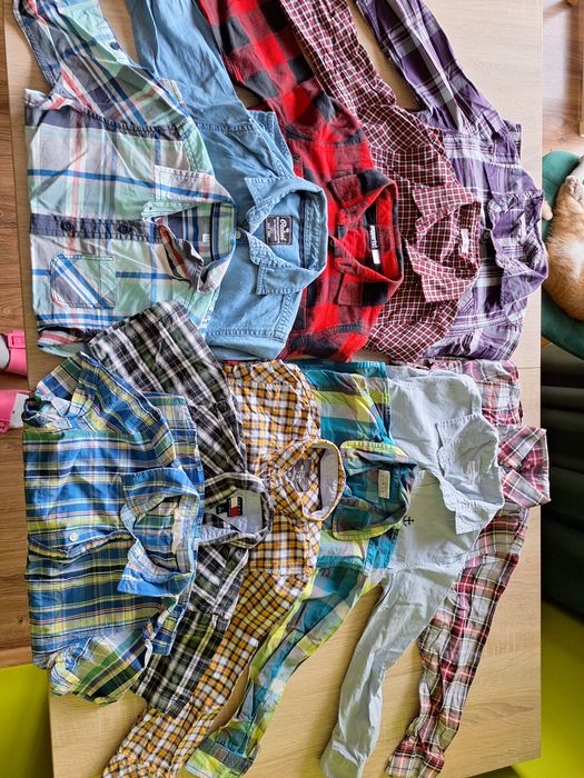 Komplet koszul i spodni dla chłopca 122/128