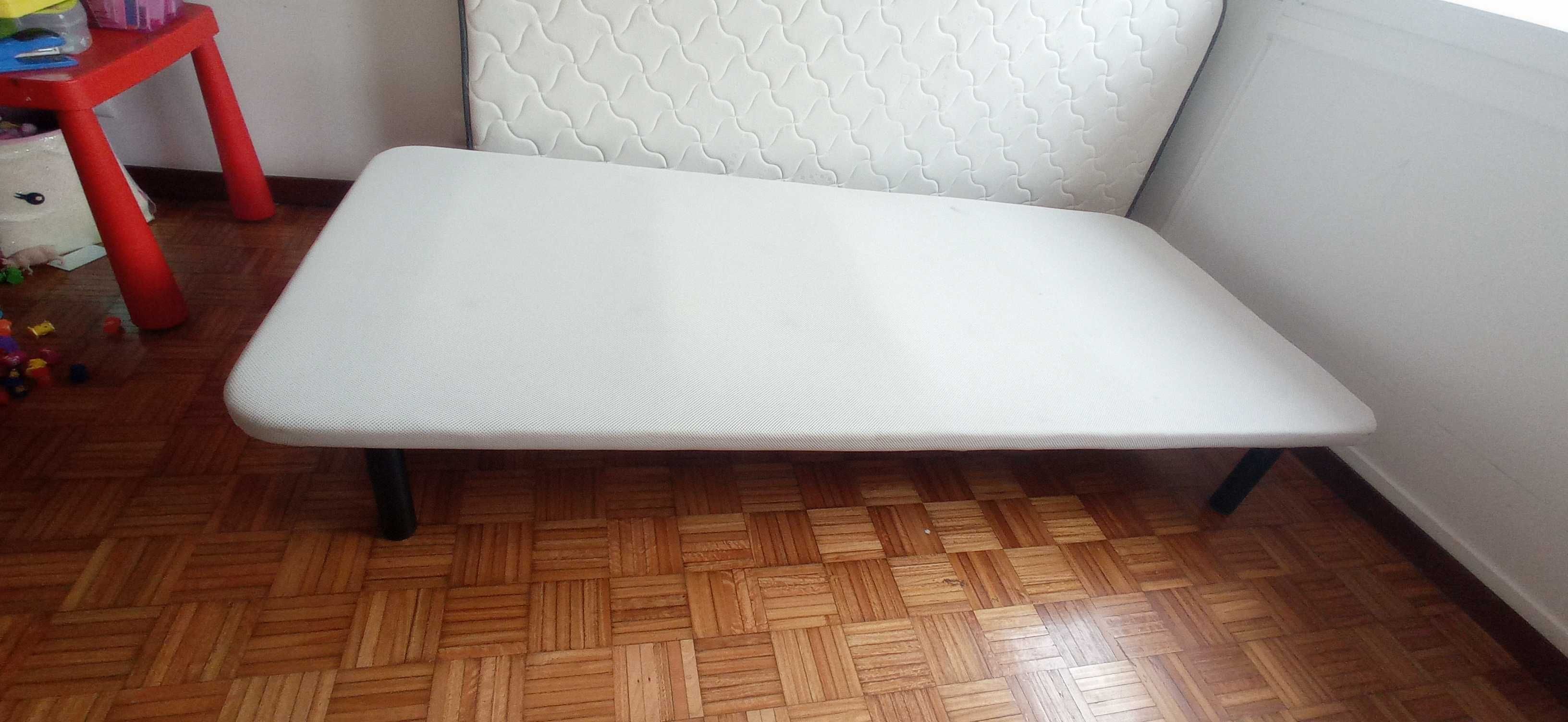Base de cama usada
